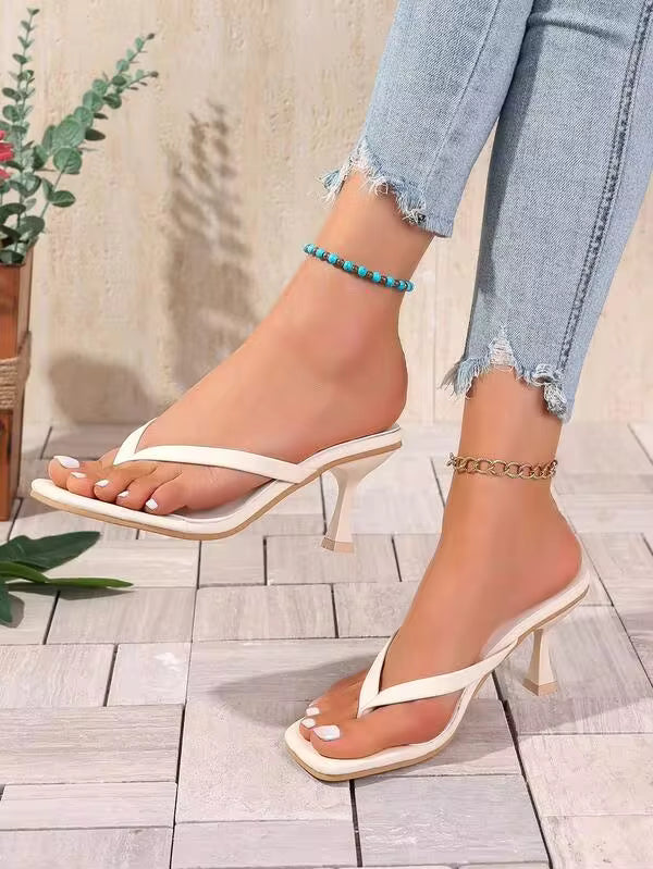 Women's Classic Beige High Heel Flip Flops, Simple And Generous. Suitable For Office, Home, Outdoor, Casual Wear, Spring Festival, New Year, Summer. Square Toe Design Is Fashionable And Unique, Slim Heel Adds Elegance And Comfort.